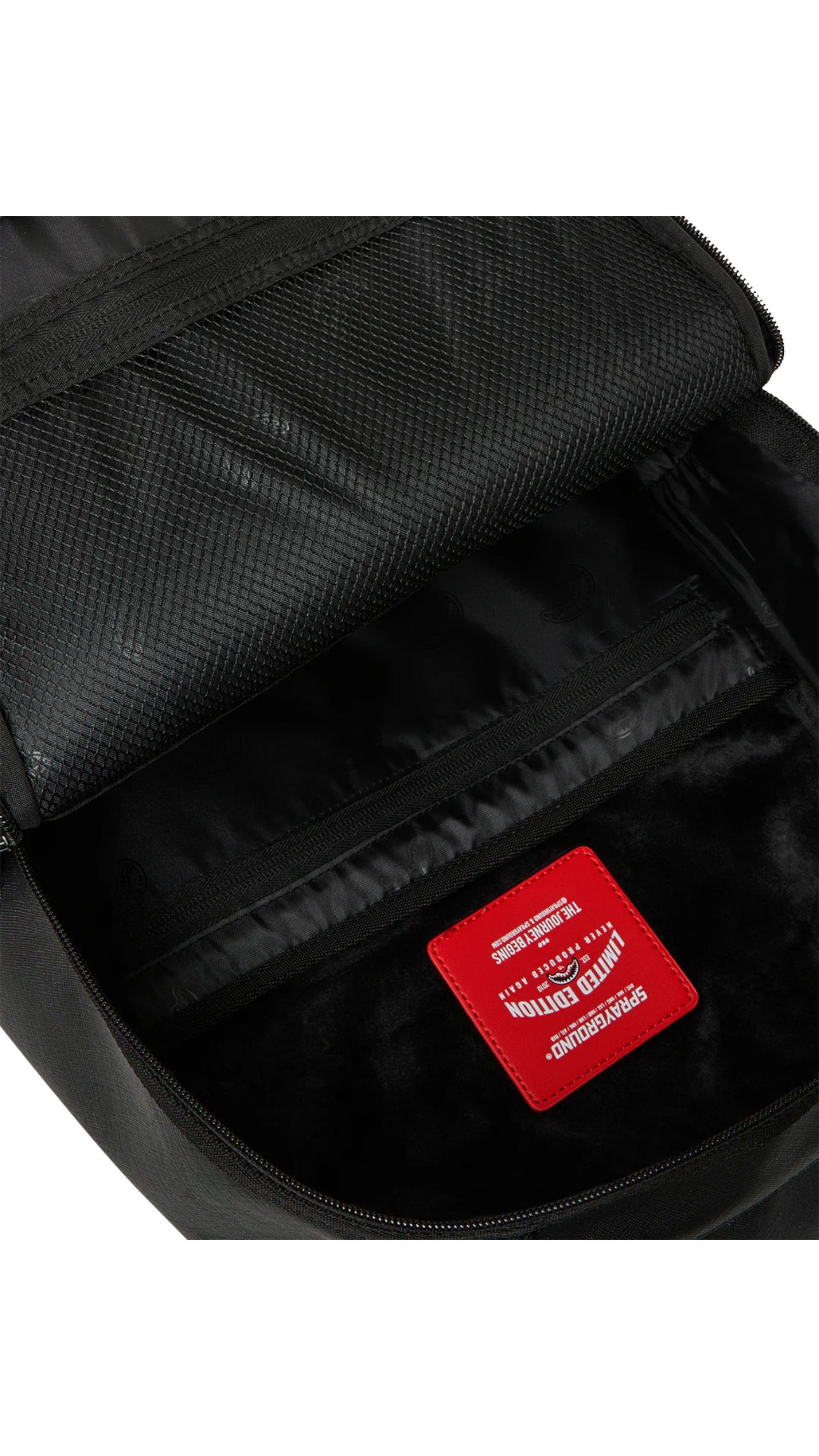 MOCHILA SPRAYGROUND GOLDEN FANG SHARK
