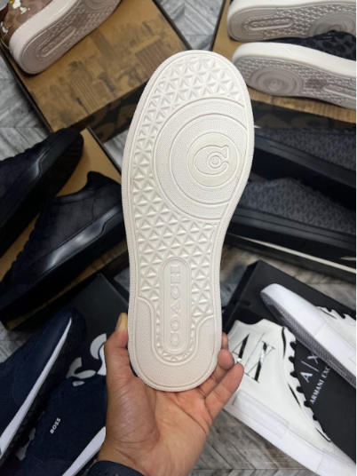 TENIS COACH HIGH LINE X SNOOPY